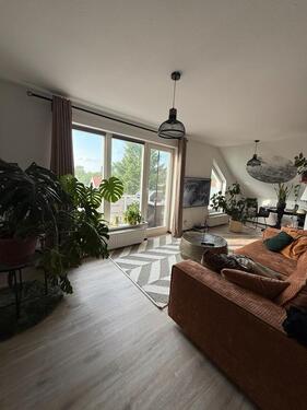 Foto - (Möblierte) Helle 2-Zimmer-DG WHG mit großem Südbalkon