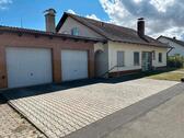 Foto - Raumwunder mit Potenzial: Zweifamilienhaus - PROVISIONSFREI