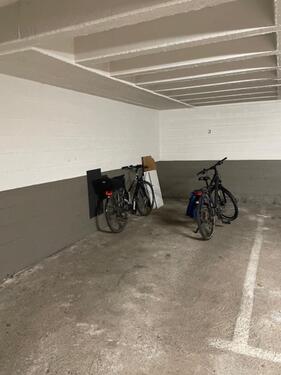 Foto - Tiefgaragen Platz - 85,00 EUR Miete,
