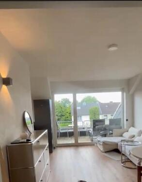 Foto - Voll möblierte, modern sanierte 2-Zimmer-Dachgeschosswohnung