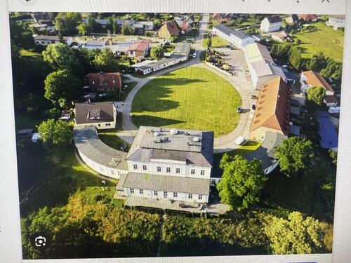 Foto - Haus am Schloss mit Grundstück - 40.000,00 EUR Kaufpreis, ca.  400,00 m²