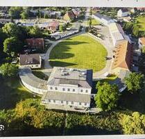 Haus am Schloss mit Grundstück - 40.000,00&nbsp;EUR Kaufpreis, ca.&nbsp; 400,00&nbsp;m&sup2; in Lübz (PLZ: 19386)