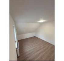 Maisonette-Wohnung, frisch renoviert sofort verfügbar - Löhne