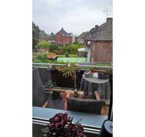 Helle 2-Zimmer Wohnung in Moers Stadtmitte mit Balkon