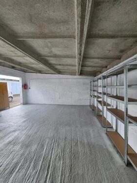 Foto - Sanierte Doppel-Einzelgarage zum Mieten