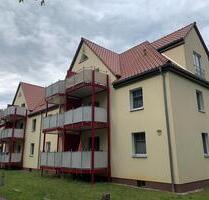 3 -Raum-Wohnung mit Balkon direkt am Waldrand - Senftenberg Hosena
