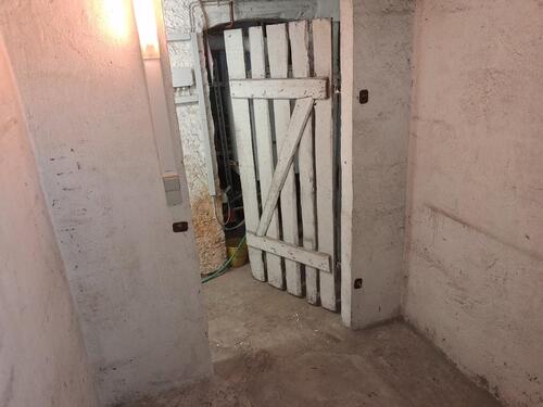 Foto - Kellerraum-2 mit 3,96 qm ( 2,20x1,80 m)