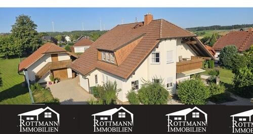 Foto - Attraktives, hochwertiges Einfamilienhaus mit viel Platz