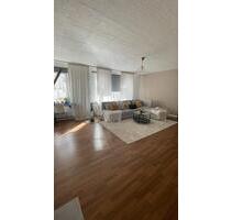 Helle 2-Zimmer-Etagenwohnung mit Balkon - Darmstadt Darmstadt-Nord
