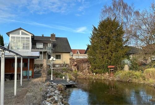 Foto - Helle Erdgeschosswohnung mit Terrasse und Wintergarten
