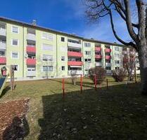 Moderne 3-Zi-Wohnung, Kellerraum und Einzelgarage - Dachau