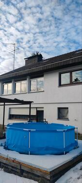 Foto - Einfamilienhaus mit Einliegerwohnung