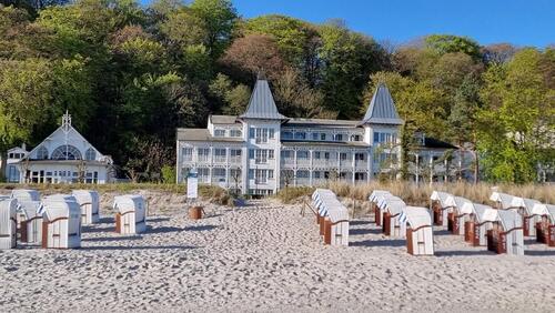 Foto - Direkte Strandlage - Ferienwohnung 20 im Seeschloss Binz