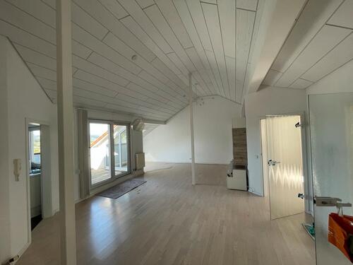 Foto - Schöne großzügige Dachgeschosswohnung mit traumhaftem Blick über