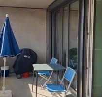 Schöne zwei Zimmer Wohnung in Top zentraler Lage nähe Nürnberg Ha