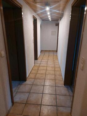 Foto - DG-Wohnung - 550,00&nbsp;EUR Kaltmiete, ca.&nbsp; 87,00&nbsp;m&sup2;