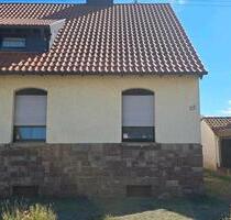 Doppelhaushälfte mit Garage und großem Garten - Kleinblittersdorf