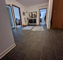 moderne Etagenwohnung in zentraler Lage, Uni-Nähe, 3erWG geeignet - Siegen Weidenau