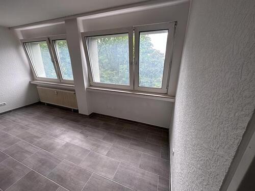 Foto - 1 Zimmer Dachgeschoßwohnung zur Miete in München