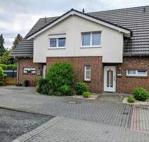 DHH in Ochtrup - 265.000,00 EUR Kaufpreis, in Ochtrup (PLZ: 48607)