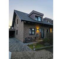 Doppelhaushälfte in Goch - 1.500,00&nbsp;EUR Kaltmiete, ca.&nbsp; 120,00&nbsp;m&sup2; in Goch (PLZ: 47574)