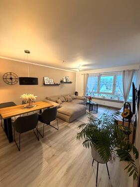 Foto - Zur Miete, Moderne 3-Zimmer Wohnung mit Balkon in ruhiger Lage