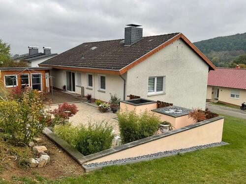 Foto - Freistehendes Einfamilienhaus zum Kauf (provisionsfrei)