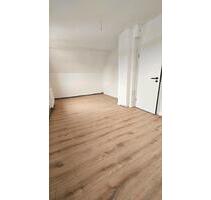 Erstvermietung nach Komplettsanierung Wohnung zentral in KC im DG - Kronach