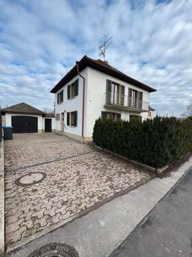 Foto - Provisionsfrei: Freistehendes Einfamilienhaus in Emmendingen