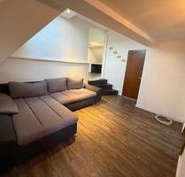 3 Zimmerwohnung im Dachgeschoss in Heiningen 73092 Kaltmiete - Salach