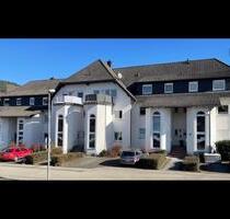 Tolle Wohnung zu vermieten - 840,00&nbsp;EUR Kaltmiete, ca.&nbsp; 105,00&nbsp;m&sup2; in Hönningen (PLZ: 53506)