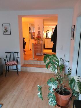 Foto - 2 Zimmer Souterrain-Wohnung mitten in Bornheim mit Terrasse