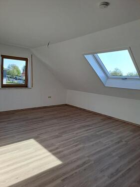 Foto - 3 Zimmer Dachgeschoßwohnung zur Miete in Parkstein