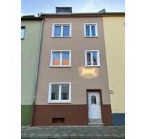 Modernisierte 3-Zimmer-Wohnung mit Einbauküche in Mönchengladbach