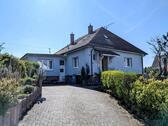 Foto - Einfamilienhaus mit großer Garage und Garten in Aglast