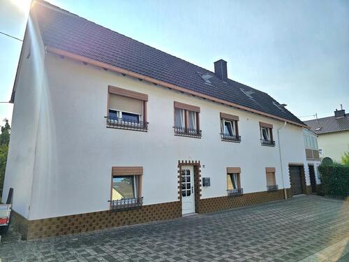 Foto - Modernisiertes Einfamilienhaus mit Einliegerwohnung