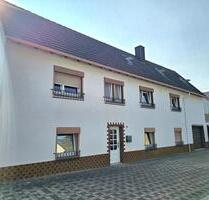 Modernisiertes Einfamilienhaus mit Einliegerwohnung - Lemberg