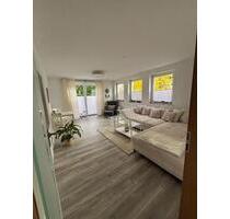 2 Zimmer, Küche, Bad, 2 Terrassen, Garten, Stellplatz - Blomberg