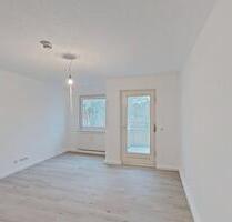 Frisch renoviert & sofort einziehen – 4 Zimmer mit Balkon - Diepholz