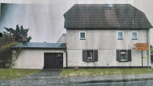 Foto - 9 Zimmer Einfamilienhaus zum Kaufen in Halle (Saale)