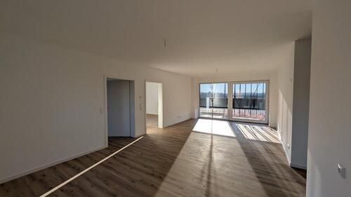 Foto - Moderne 3-Zi.-Wohnung im EG in traumhafter Lage mit Elbblick