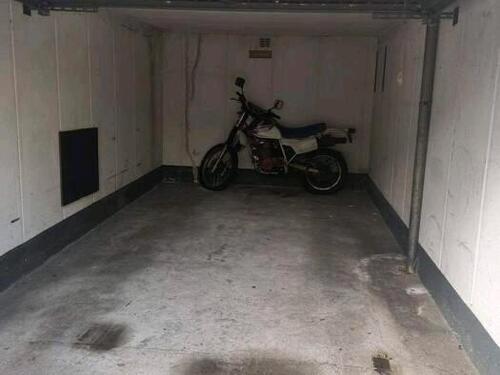 Foto - Garage Stellplatz - 120,00&nbsp;EUR Miete,
