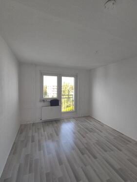Foto - Helle 3-Zimmer Wohnung mit Balkon in Bad Lausick