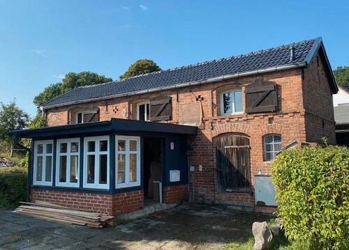 Foto - kleines Einfamilienhaus - 850,00&nbsp;EUR Kaltmiete, ca.&nbsp; 70,00&nbsp;m&sup2;