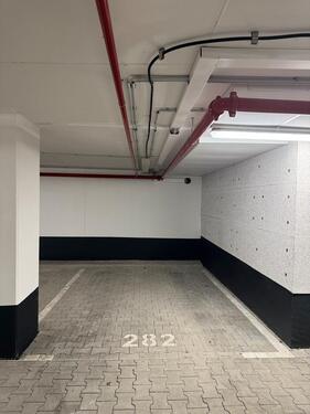 Foto - Langzeit Tiefgaragenparkplatz nähe Bahnhof Augsburg