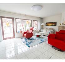 Reihenmittelhaus renoviert inkl. Terrasse und 2 Carports - Tamm