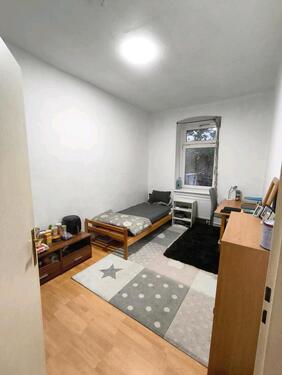 Foto - Möbliertes Zimmer in 3-Zimmer-WG 