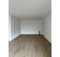 Moderne 3-Zimmerwohnung mit Einbauküche, Stellplatz und Balkon - Bamberg Bamberg-Ost