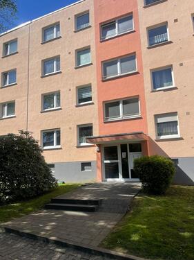 Foto - 62 m², 3-Zi. Wohnung mit Balkon, sofort bezugsbereit, ohne Makler