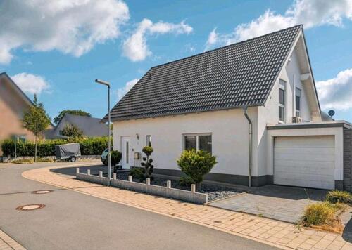 Foto - Modernes Einfamilienhaus in Top-Lage mit sonniger Südterrasse